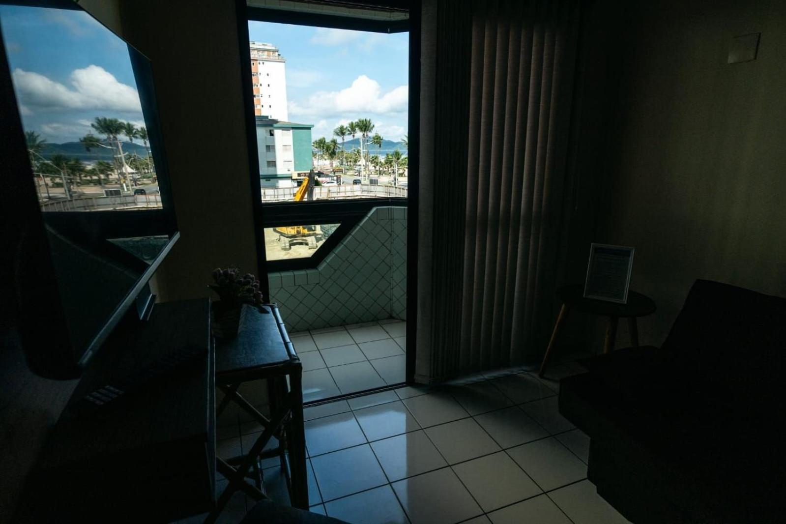 Frente Vista Mar Com Varanda Wi Fi 300Mbps E 10M Da Praia Da Tupi - Estacionamento Gratuito Praia Grande  Bagian luar foto
